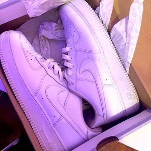 Air Forces Size 7